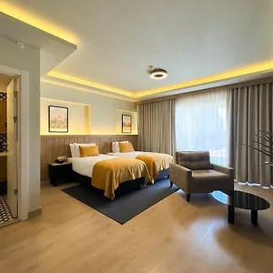 Hotel Dugi, Istambul