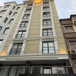 Отель Grand Iska Palace